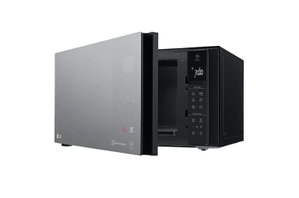 LG Neo Chef MS4295DIS Microwave, 1200 Watts, 42 Liters, Digital Display - Black product image 2