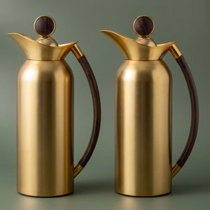 Al Saif Gallery Al Thuraya Thermos Set, 2 Pieces, 1/1 Liter, glass interior, black handle, gold push-button lid product image