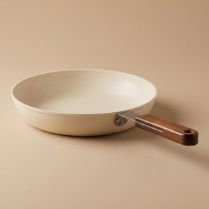 Tornado Ceramic Pan, 26 cm, Wooden Handle - Beige product image