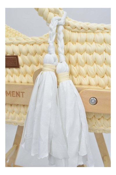 سلة اطفال كروشية فان مومنت، 76×40×20 سم، بقاعدة هزاز - بيج product image 3