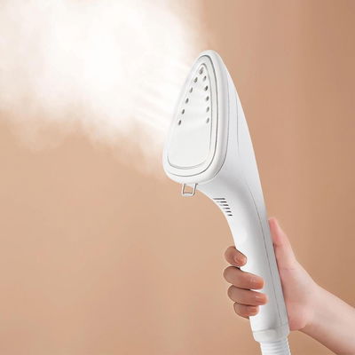 Winning Star ST-5025 Vertical Steam Iron, 1.5 Liter, 1580 Watts, 5 Levels - White product image 10