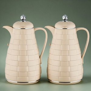 طقم ترامس لالوزا، 1 / 1 لتر، 2 قطعة، حافظة داخلية زجاج، غطاء ضغاط - بيج فاتح ذهبي product image