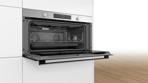 Bosch VBC514CR0 Series 4 Built-in Stainless Steel Oven, 90 x 48 cm, 85 Liters, 8 Heating Settings - Silver Black product image 2