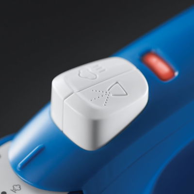 Russell Hobbs Aqua Light And Easy Brights 26483Gcc Steam Iron, 2400 Watt - Blue product image 3