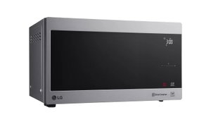 LG Neo Chef MS4295CIS Microwave, 1200 Watts, 42 Liters, Digital Display - Silver product image 2