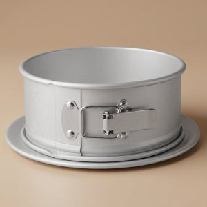 Bake Chef Aluminum Cake Pan, 8 x 3 Inch, Round - Silver product image
