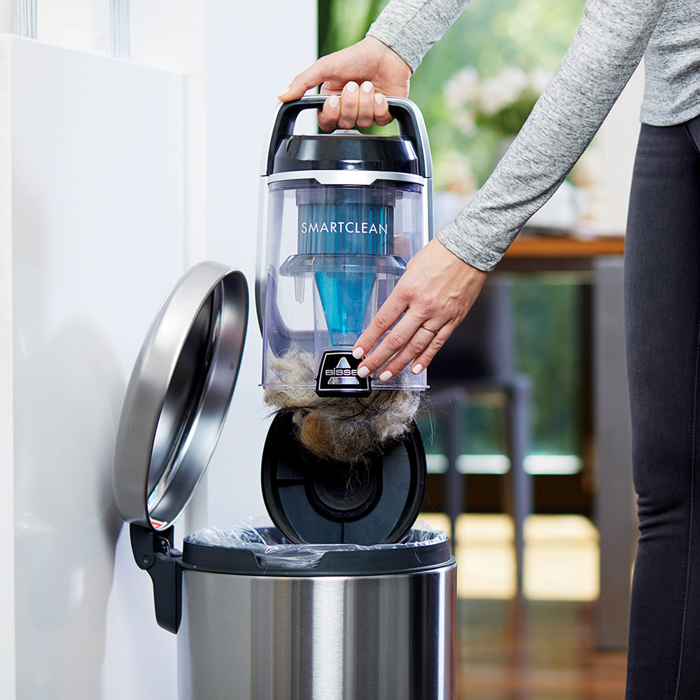 Bissell Built-in Vacuum Cleaner, 720 Watt, 2 Liter, 2226E - Black product image 3