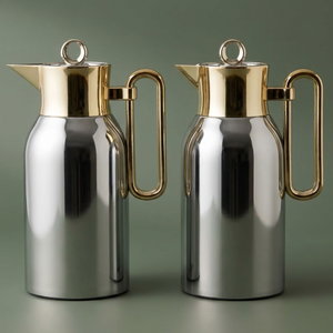 Al Saif Gallery Al Durra Thermos Set, 1/1 Liter, 2 Pieces, Glass Inner Container, Push Button, Gold-Silver Handle product image