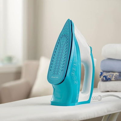 Russell Hobbs Aqua Light And Easy Brights 26482 Steam Iron, 2400 Watt - Cyan product image 4