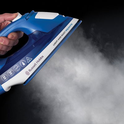 Russell Hobbs Aqua Light And Easy Brights 26483Gcc Steam Iron, 2400 Watt - Blue product image 6