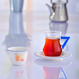 طقم تقديم شاي وقهوة زجاج وبورسلان السيف غاليري، 18 قطعة، يد زرقاء - شفاف أبيض product image