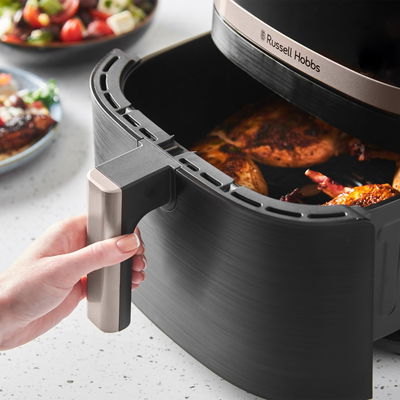Russell Hobbs 27630 Air Fryer, 1800W, 8.3L, 9 Programs, Digital Display - Black product image 7