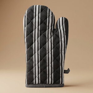 قفاز فرن قماش السيف غاليري، 18×33 سم - أبيض رمادي product image