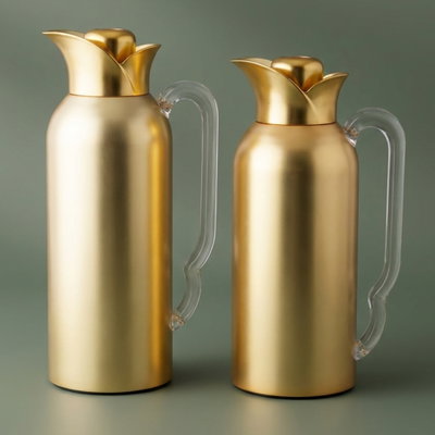 Al Saif Gallery TuwaiqThermos Set, 2 Pieces, 0.7/1 Liter, Glass Inner Material, Transparent Handle, Press Lid - Gold product image 1