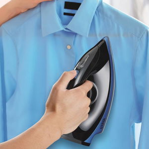 Winning Star ST-5005 Ceramic Steam Iron, 1.1 Liter, 2250 Watts, Self-Cleaning - Black/Blue product image 2