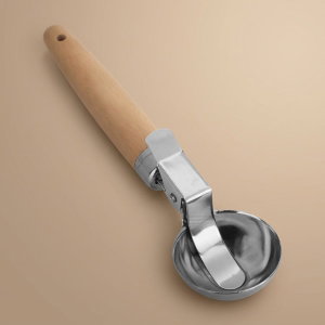 ملعقة آيس كريم استيل السيف غاليري، يد خشبي - خشبي product image