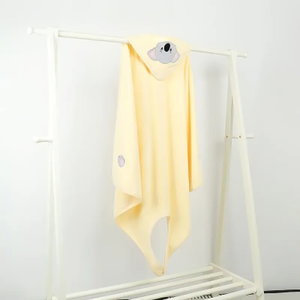 منشفة للرضيع كورال فليس ريفي، 100×100 سم - أصفر product image