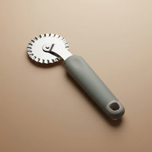 Al Saif Gallery steel pastry cutter, with silicone handle - green product image