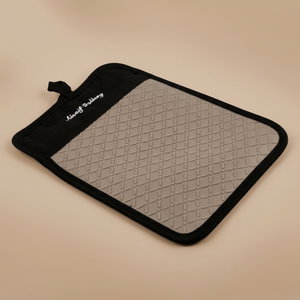 مساكة سيليكون السيف غاليري، مربع، 22x18 سم - كابتشينو اسود product image
