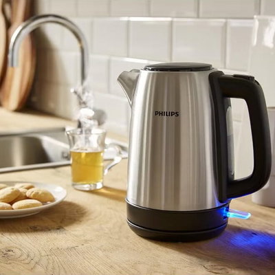 غلاية كهربائية ستانلس ستيل فيليبس ديلي كولكشن، 2200 واط، 1.7 لتر، HD9350/92 - فضي اسود product image 2