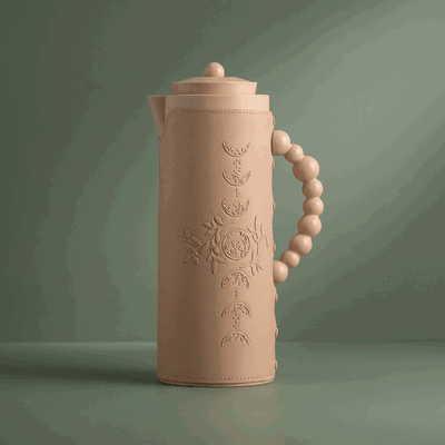 ترمس رويال 7T السيف غاليري، 1 لتر، مغطي جلد، نقش قمر، حافظة داخلية زجاج - بني فاتح product image 1
