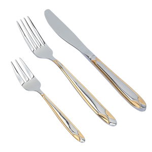 شنطة ملاعق استيل فضي بنقش مذهب 72 قطعة product image 8