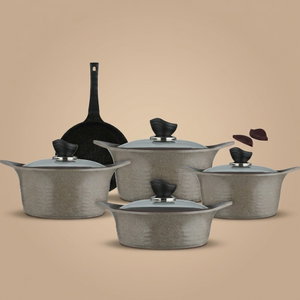 طقم قدور كوري جرانيت تورنادو، 9 قطع، غطاء زجاج - كابتشينو منقط product image