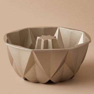 قالب كيك ألمنيوم روكي، 23x23x10 سم - ذهبي غامق product image