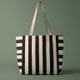 شنطة ترامس قماش السيف غاليري، 34x18x34 سم - اسود ابيض product image 1
