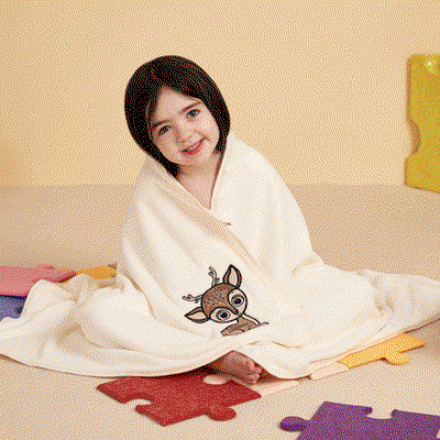 منشفة اطفال كورال فليس ريفي، 140×80 سم - ابيض product image 4