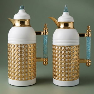 Al Saif Gallery Sarah thermos set, 1 liter, crystal handle, thermal glass inner case, steel outer case - white and golden product image