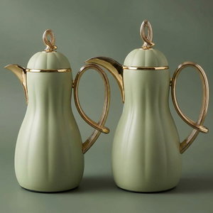Al Saif Gallery Arwa thermos set, 1/1 liter, thermal glass inner container, plastic outer shell - light green product image