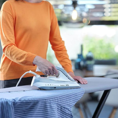 Braun Steam Iron, 2700 Watt, 300 Ml - Purple product image 4