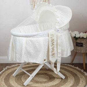 سرير موسى قابل للطي فان مومنت، 76×42×76 سم، حامل خشب - ابيض بيج product image