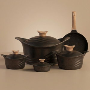 طقم قدور تيتانيوم جرانيت نيوكلاين، 9 قطع - أسود product image
