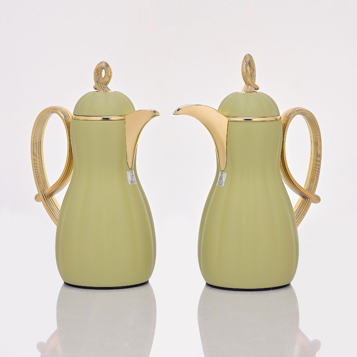 Al Saif Gallery Arwa thermos set, 1/1 liter, thermal glass inner container, plastic outer shell - light green product image 2