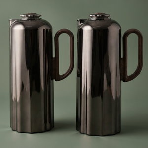 Al Saif Gallery Najdiyah Thermos Set, 1/1 Liter, 2 Pieces, Glass Inner Container, Wooden Handle, Push Button - Glossy Black product image