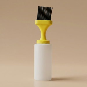 قارورة زيت بفرشة سيليكون السيف غاليري - أصفر product image