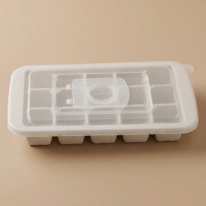 Al Saif Gallery Plastic Ice Cube Tray, with Lid - Beige product image