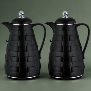طقم ترامس لالوزا، 1 / 1 لتر، 2 قطعة، حافظة داخلية زجاج، غطاء ضغاط - اسود كروم product image