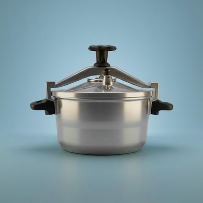 Al Saif Gallery Alasuf Aluminum Storm Pressure Cooker, Tefal Non-Adhesive Layer, 6L - Silver product image 1
