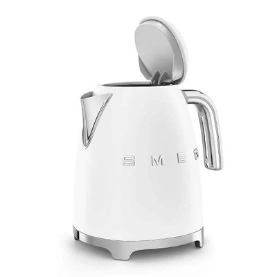 غلاية مياه كهربائية سميج ريترو، 3000 واط، 1.7 لتر، KLF03WHMUK - ابيض product image 3